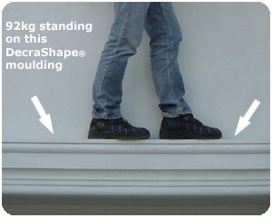 standingonmoulding.gif