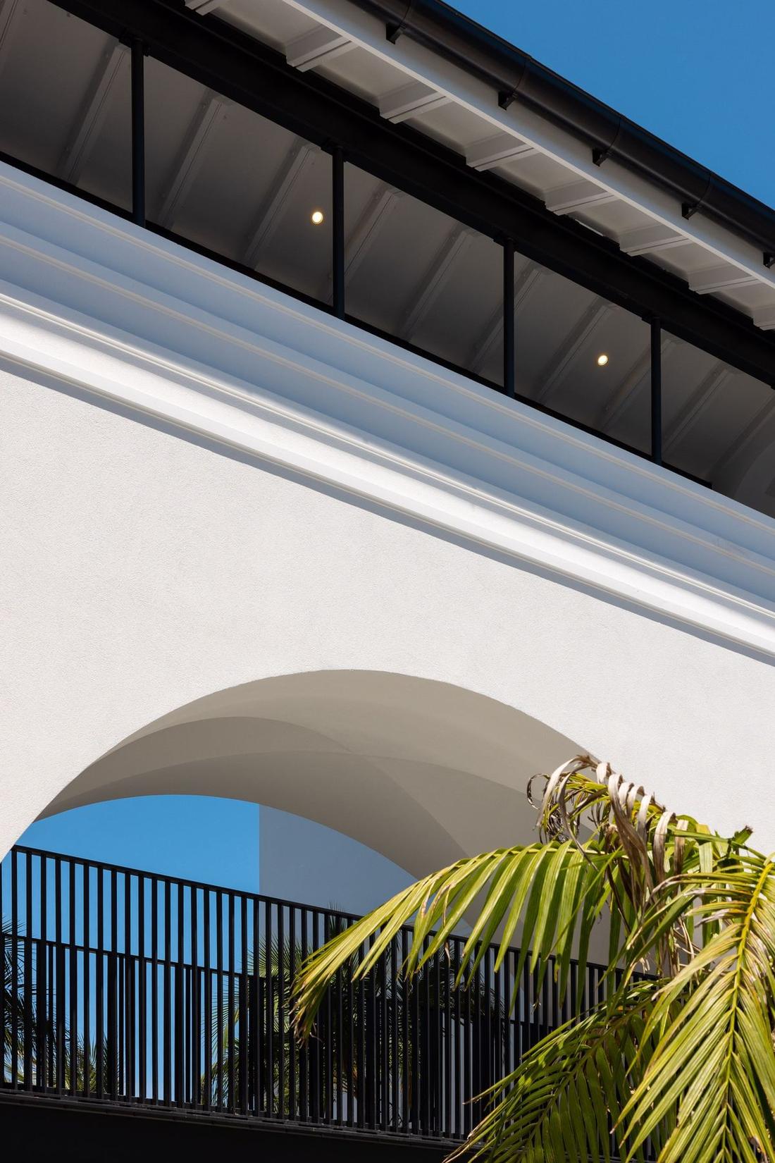 Arches Apartments - image 5