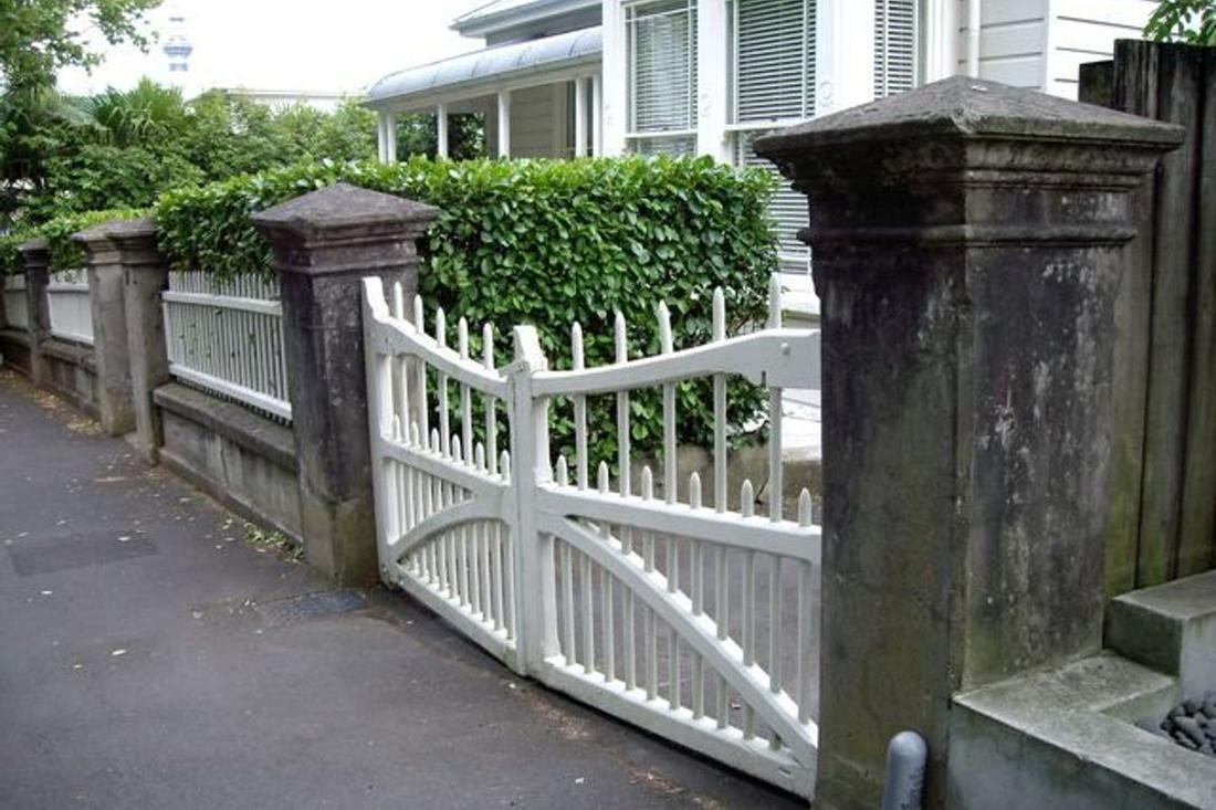 Fence Post Restoration - image 1